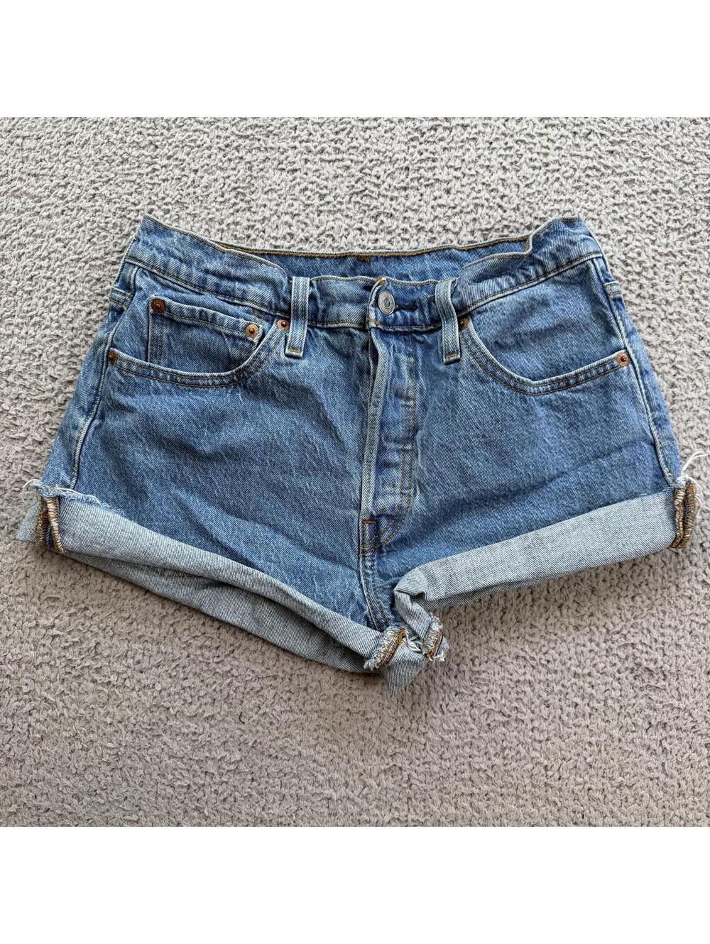 Levis 501 Womens Denim Cut Off Jean Shorts 28W Light Wash Raw Hem High Rise Fest